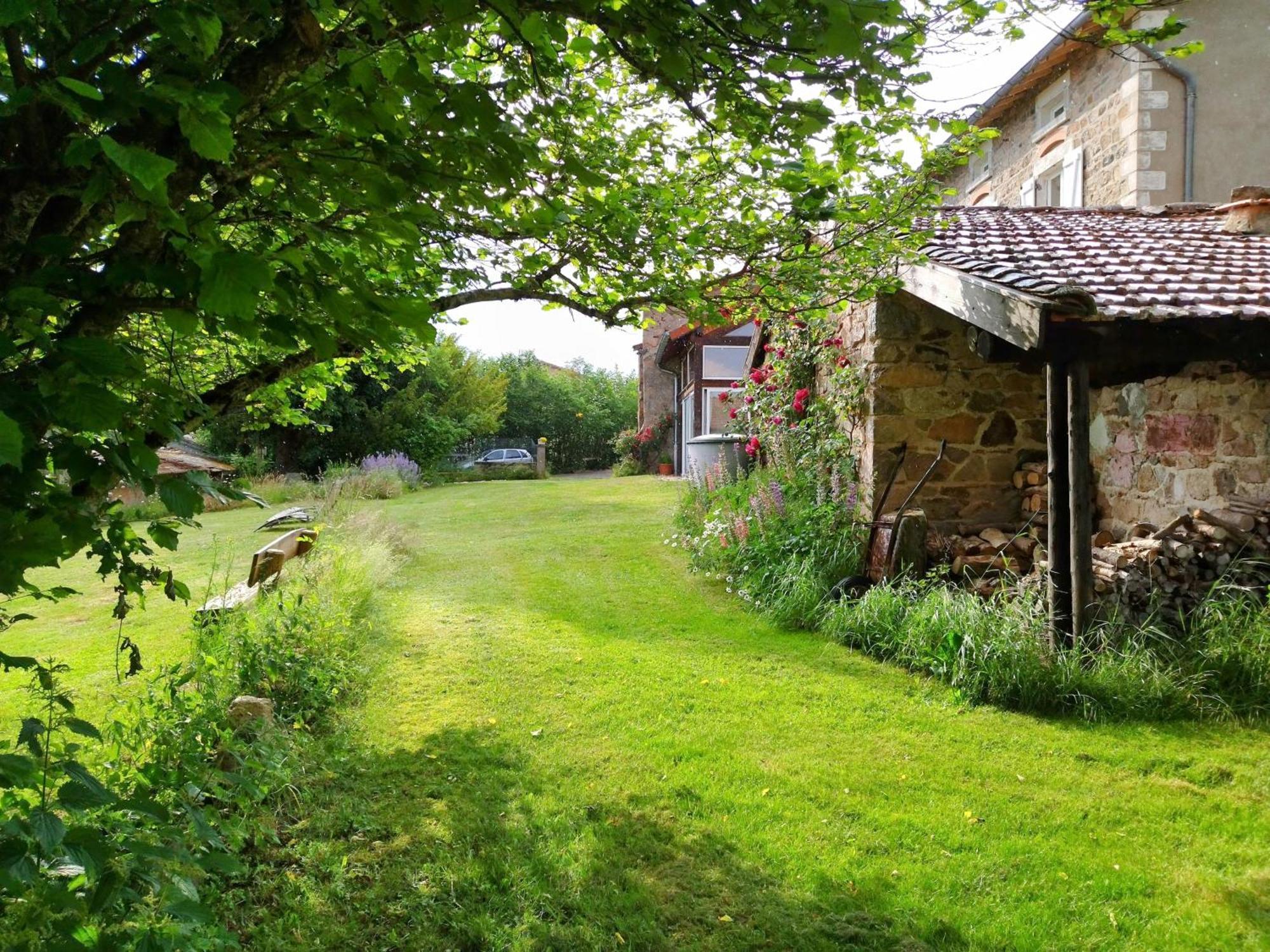 La Halte Du Pelerin Chambres D'Hotes Cherier Exterior photo